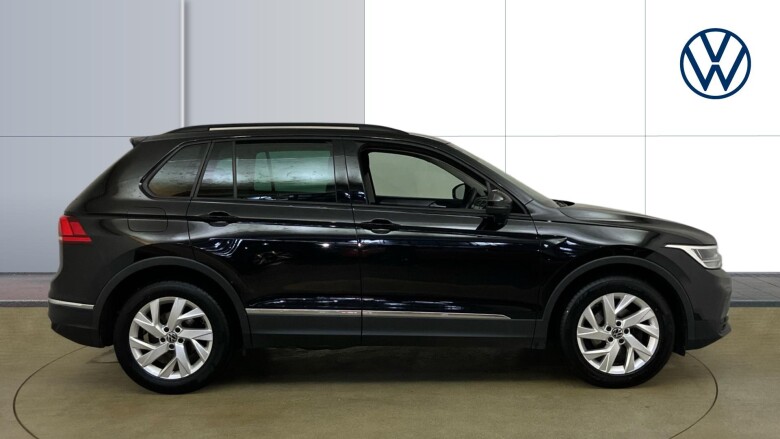Volkswagen Tiguan 1.5 TSI 150 Life 5dr DSG Petrol Estate